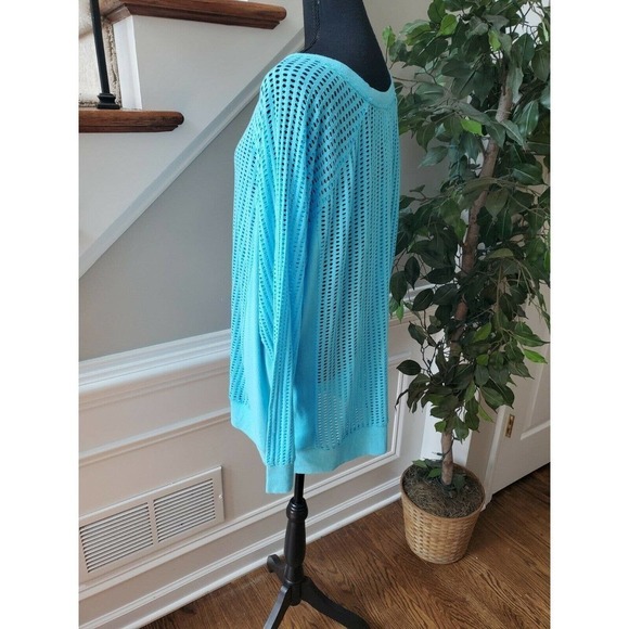 Active Aqua Scoop Neck Long Sleeve Stylish Top - Picture 7 of 12